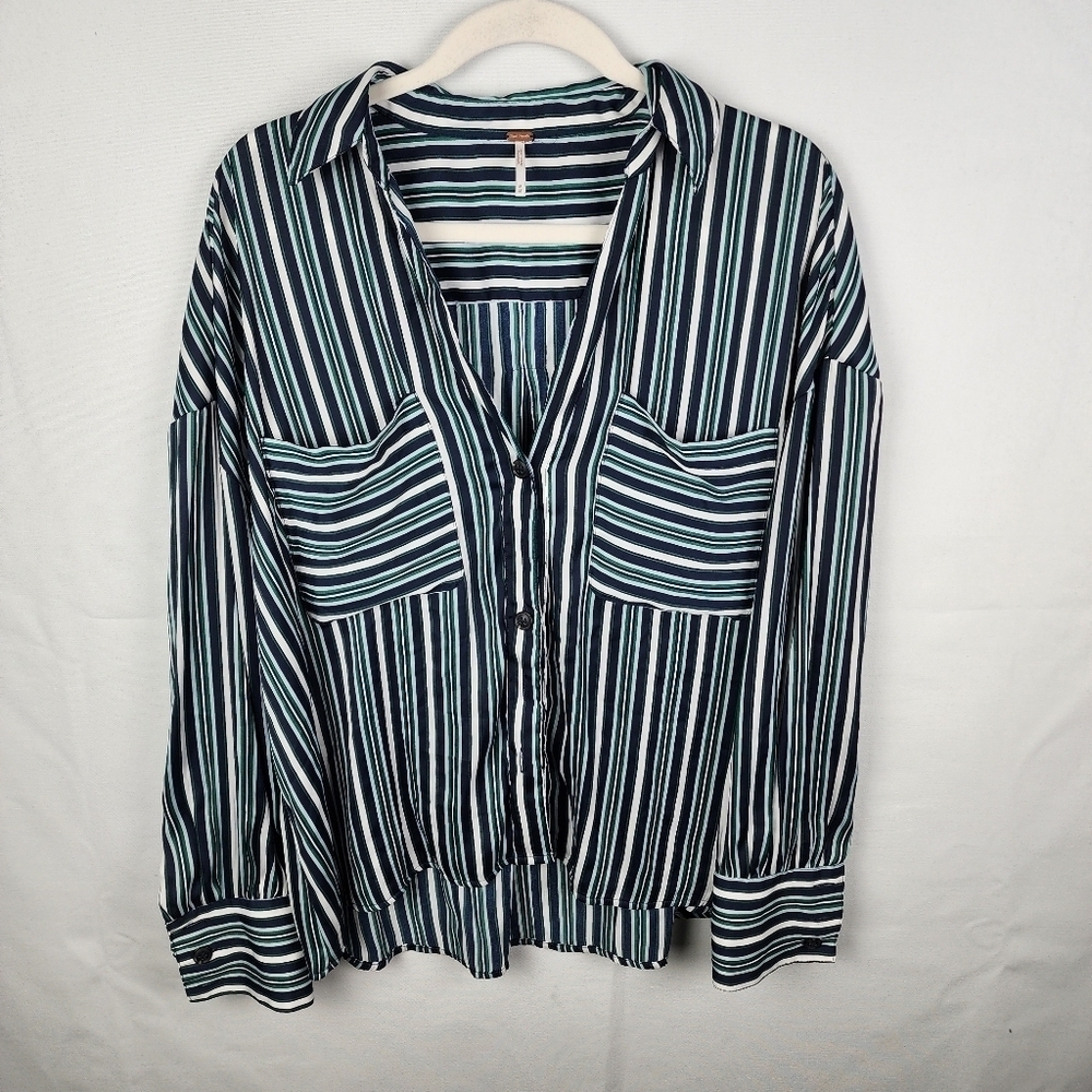 Free People Mad About You Button Down Shirt Stripes SIZE MEDIUM - Picture 2 of 7